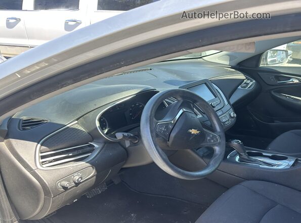 1G1ZB5ST3HF274882 2017 CHEVROLET MALIBU Silver Vista frontal