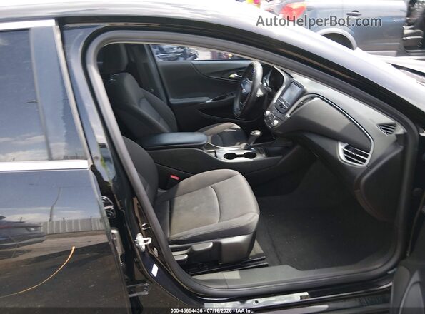 1G1ZB5ST4JF171878 2018 CHEVROLET MALIBU Черный Вид салона спереди
