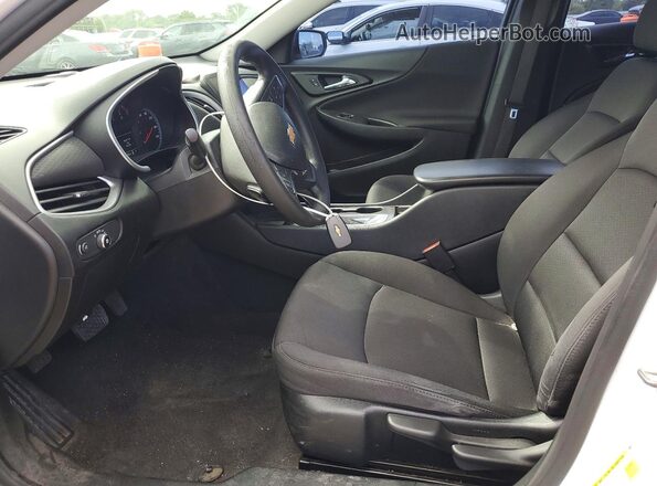 1G1ZB5ST4LF141685 2020 CHEVROLET MALIBU Белый Вид салона спереди