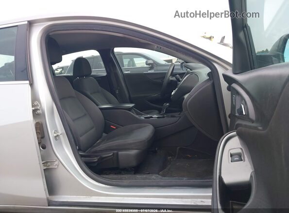 1G1ZB5ST7HF149352 2017 CHEVROLET MALIBU Silver Vista interior delantera