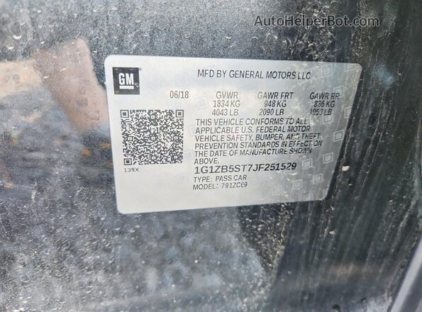 1G1ZB5ST7JF251529 2018 CHEVROLET MALIBU Charcoal Vista del compartimento del motor