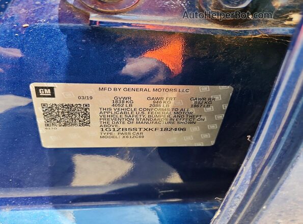 1G1ZB5STXKF182496 2019 CHEVROLET MALIBU Blue Vista del compartimento del motor