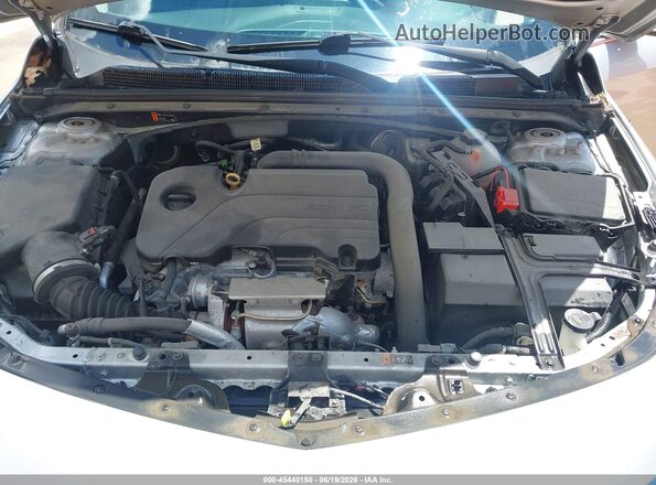 1G1ZC5ST4LF000340 2020 CHEVROLET MALIBU Silver Rear view