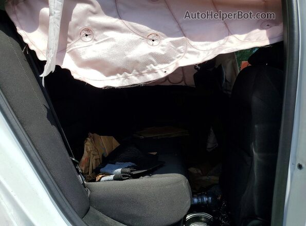 1G1ZC5ST4RF189628 2024 CHEVROLET MALIBU White Vista de los asientos traseros
