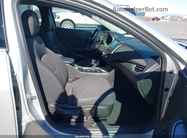 1G1ZC5ST9JF160484 2018 CHEVROLET MALIBU Silver წინა სალონის ხედი