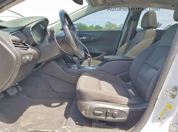 1G1ZD5ST0JF213358 2018 CHEVROLET MALIBU White წინა სალონის ხედი