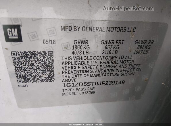 1G1ZD5ST0JF239149 2018 CHEVROLET MALIBU Silver Engine compartment view