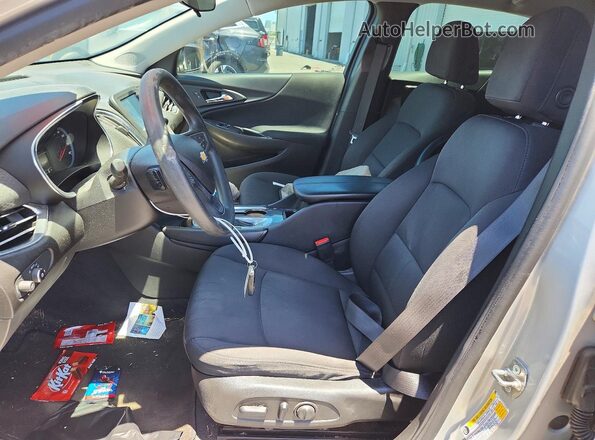 1G1ZD5ST0JF242889 2018 CHEVROLET MALIBU Silver Vista interior delantera