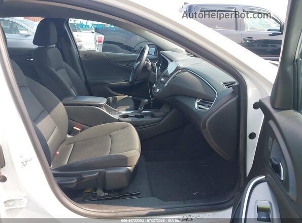 1G1ZD5ST0JF245064 2018 CHEVROLET MALIBU White Вид салону спереду
