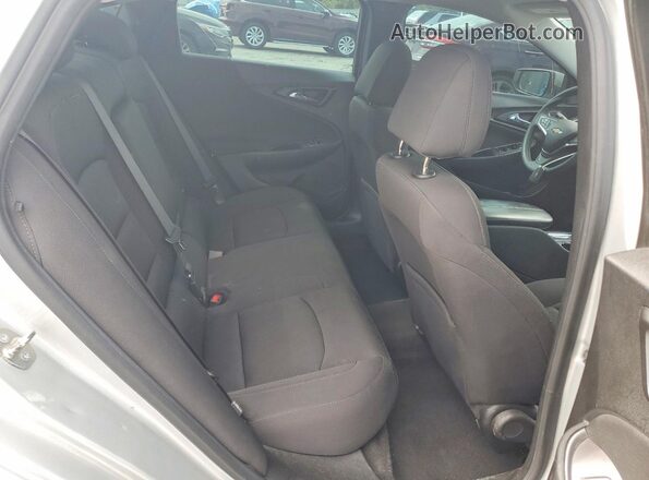 1G1ZD5ST0KF200210 2019 CHEVROLET MALIBU Silver Widok tylnych siedzeń
