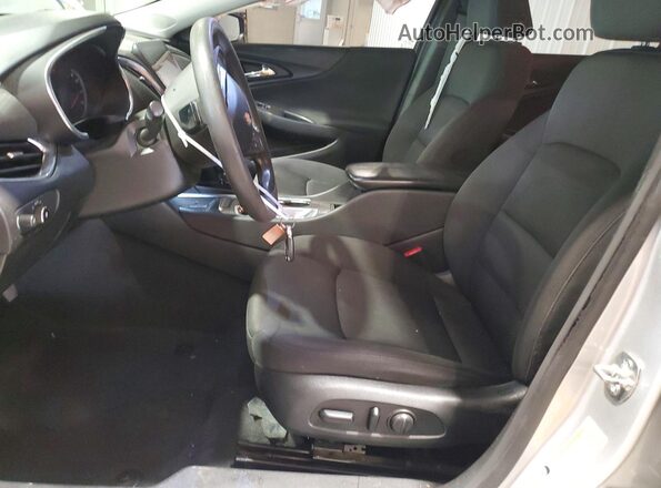 1G1ZD5ST0LF090616 2020 CHEVROLET MALIBU Silver წინა სალონის ხედი