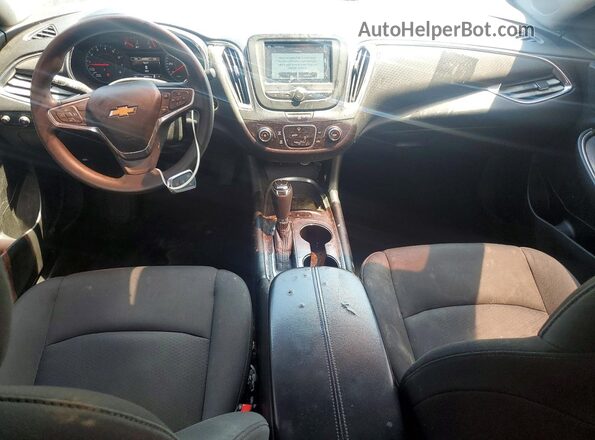 1G1ZD5ST1JF237751 2018 CHEVROLET MALIBU Silver Widok deski rozdzielczej