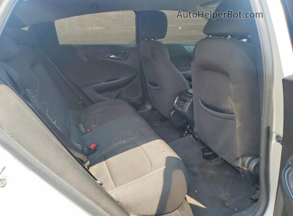 1G1ZD5ST1JF237751 2018 CHEVROLET MALIBU Silver Widok tylnych siedzeń