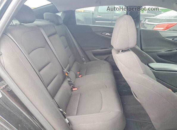 1G1ZD5ST1JF275464 2018 CHEVROLET MALIBU Black Widok tylnych siedzeń