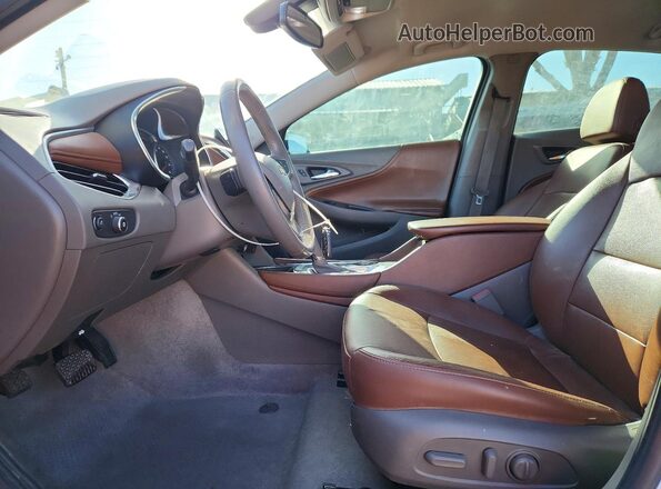 1G1ZD5ST2JF219338 2018 CHEVROLET MALIBU White წინა სალონის ხედი