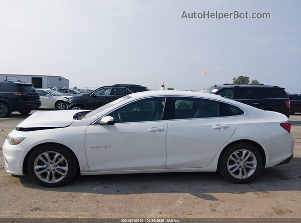 1G1ZD5ST3JF139871 2018 CHEVROLET MALIBU White 360 interior view