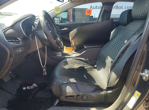 1G1ZD5ST3JF178265 2018 CHEVROLET MALIBU Gray Widok wnętrza z przodu