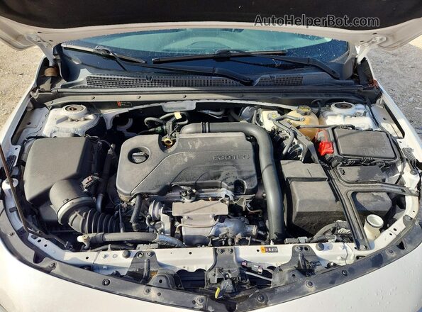 1G1ZD5ST3JF258200 2018 CHEVROLET MALIBU White Rear interior view