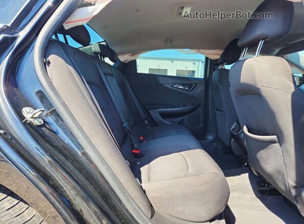 1G1ZD5ST3KF168322 2019 CHEVROLET MALIBU Black Widok tylnych siedzeń