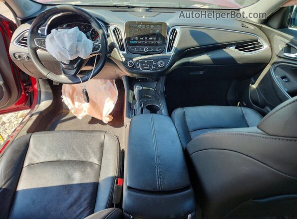1G1ZD5ST4JF108757 2018 CHEVROLET MALIBU Red Widok deski rozdzielczej