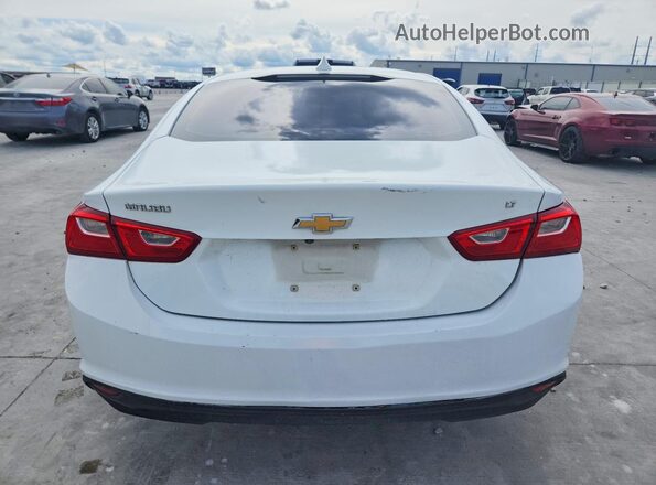 1G1ZD5ST4JF138325 2018 CHEVROLET MALIBU White Rear view
