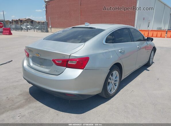 1G1ZD5ST4JF152452 2018 CHEVROLET MALIBU Серебряный Задняя правая четверть