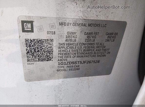 1G1ZD5ST5JF267528 2018 CHEVROLET MALIBU White Engine compartment view