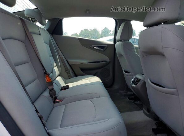 1G1ZD5ST6JF161377 2018 CHEVROLET MALIBU White Vista de los asientos traseros
