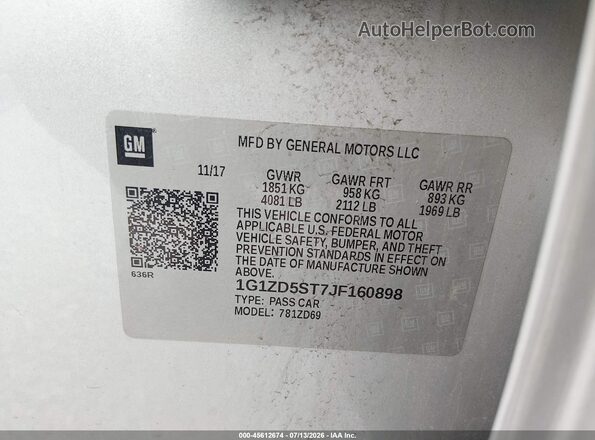 1G1ZD5ST7JF160898 2018 CHEVROLET MALIBU Silver Widok komory silnika