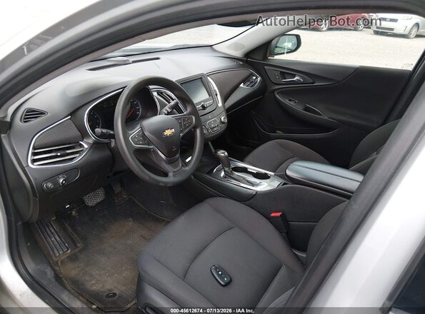 1G1ZD5ST7JF160898 2018 CHEVROLET MALIBU Silver Widok wnętrza 360 stopni