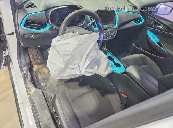 1G1ZD5ST7KF135985 2019 CHEVROLET MALIBU White Вид панелі приладів