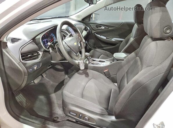 1G1ZD5ST7SF126512 2025 CHEVROLET MALIBU Белый Вид салона спереди