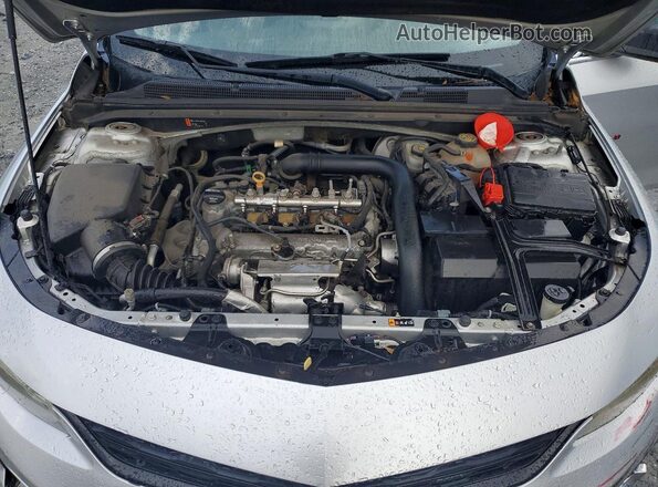 1G1ZD5ST8JF156956 2018 CHEVROLET MALIBU Silver Vista interior trasera