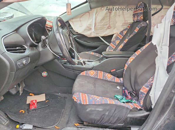 1G1ZD5ST8JF231218 2018 CHEVROLET MALIBU Gray Widok wnętrza z przodu