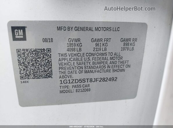 1G1ZD5ST8JF282492 2018 CHEVROLET MALIBU White Vista del compartimento del motor