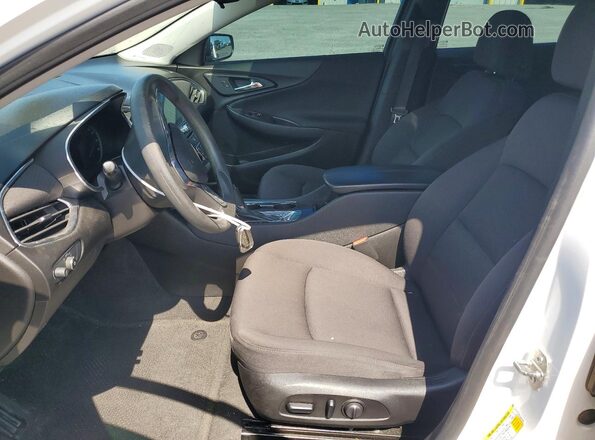1G1ZD5ST8KF164198 2019 CHEVROLET MALIBU Белый Вид салона спереди
