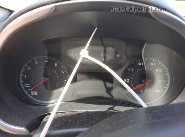 1G1ZD5ST8NF142075 2022 CHEVROLET MALIBU Silver ხელსაწყოთა პანელის ხედი
