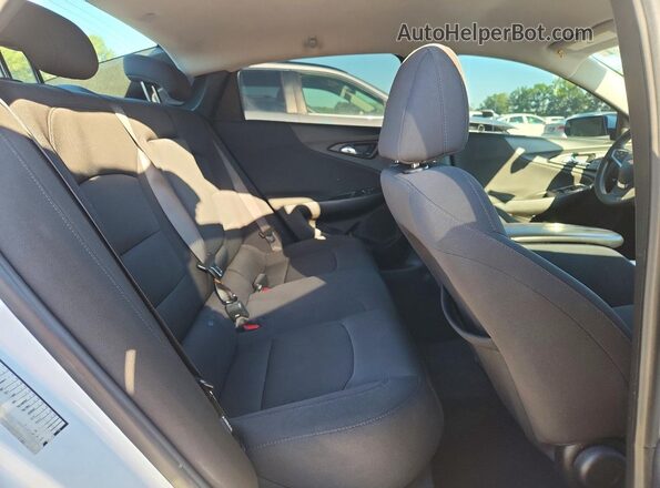 1G1ZD5ST9MF065750 2021 CHEVROLET MALIBU Белый Вид задних сидений