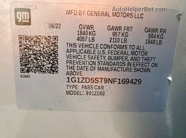1G1ZD5ST9NF169429 2022 CHEVROLET MALIBU Silver Widok komory silnika