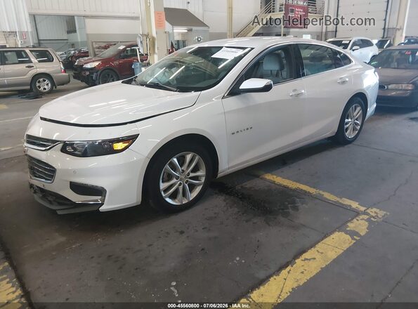 1G1ZD5STXJF199288 2018 CHEVROLET MALIBU Белый Передняя левая четверть