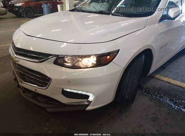 1G1ZD5STXJF199288 2018 CHEVROLET MALIBU Белый Вид спереди