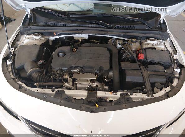 1G1ZD5STXJF199288 2018 CHEVROLET MALIBU Белый Вид сзади