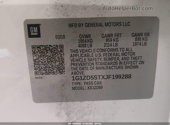 1G1ZD5STXJF199288 2018 CHEVROLET MALIBU Белый Вид подкапотного пространства