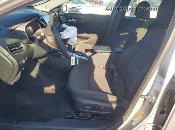 1G1ZD5STXNF134592 2022 CHEVROLET MALIBU Silver Widok wnętrza z przodu