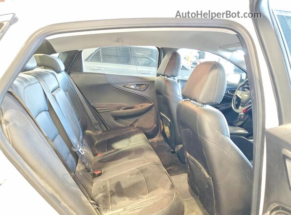 1G1ZE5ST5HF202170 2017 CHEVROLET MALIBU White Вид задніх сидінь