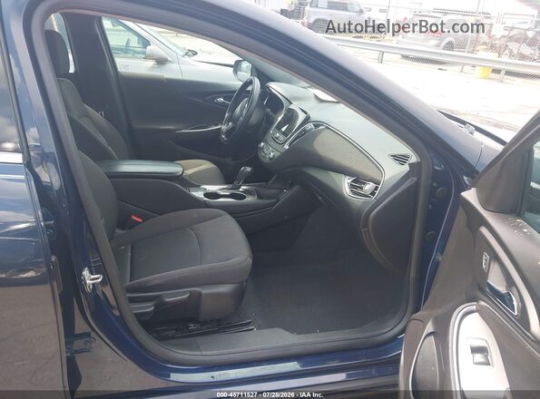 1G1ZE5ST5HF267357 2017 CHEVROLET MALIBU Dark Blue Вид салона спереди