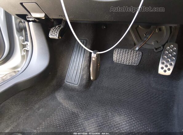 1G1ZE5ST8GF338601 2016 CHEVROLET MALIBU Silver Вид панелі приладів