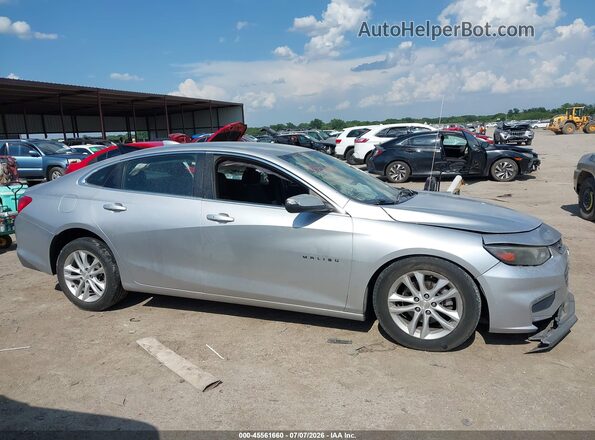 1G1ZE5ST8HF110910 2017 CHEVROLET MALIBU Silver Widok wnętrza z tyłu