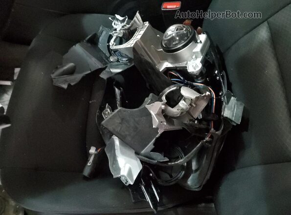 1G1ZG5ST8MF061759 2021 CHEVROLET MALIBU Black Widok komory silnika
