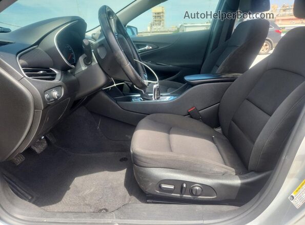 1G1ZG5ST9MF019049 2021 CHEVROLET MALIBU Silver Вид салону спереду